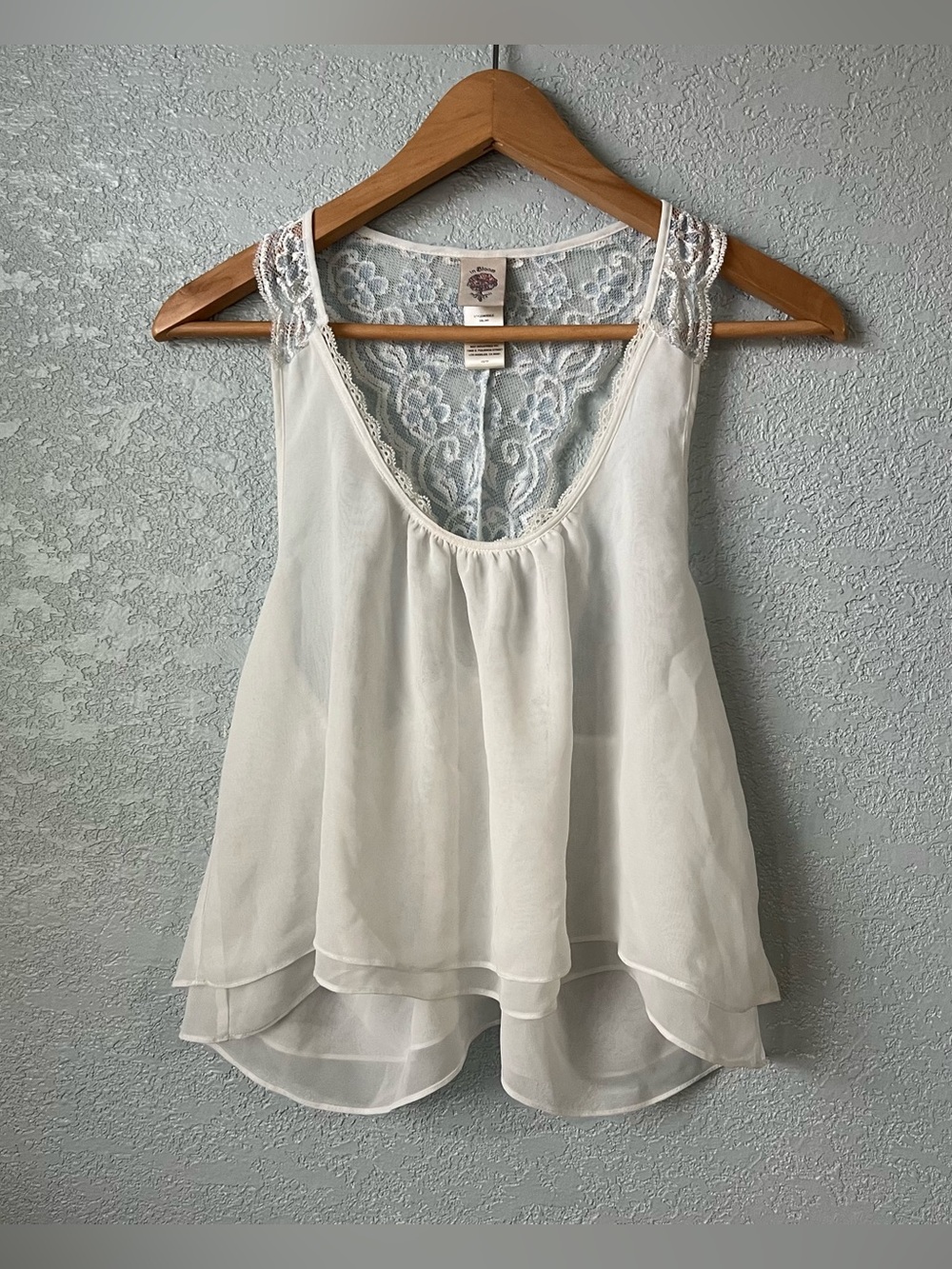 In Bloom by Jonquil Ivory Lace Chiffon Babydoll Tank Top XS Bow Back